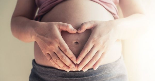 Mơ thấy bà bầu đánh con gì? Giải mã giấc mơ thấy bà bầu?