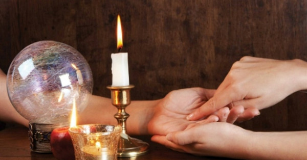 Mơ thấy thầy bói đánh con gì? Ý nghĩa giấc mơ thấy thầy bói?
